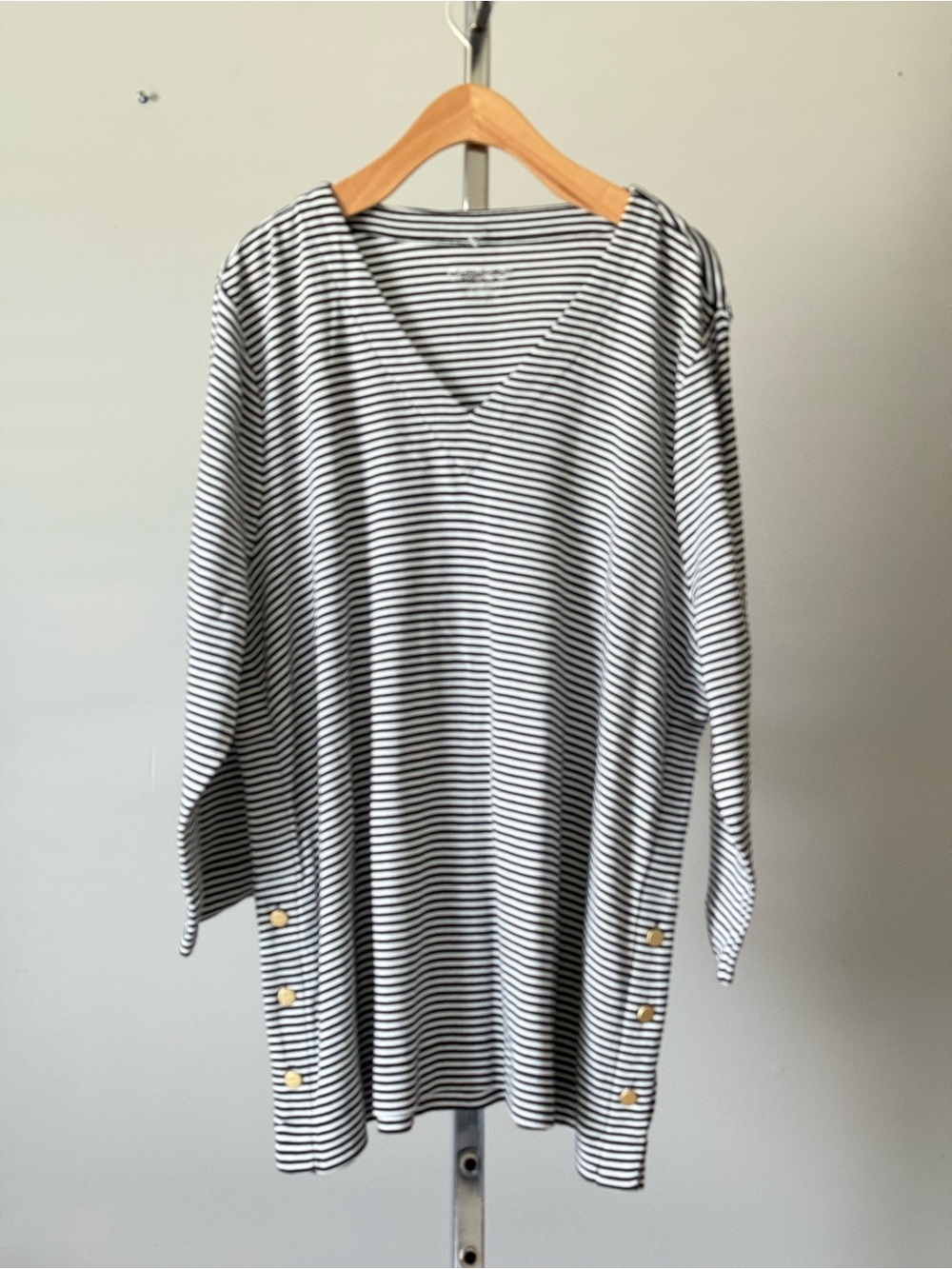 Chico's NWT Stripe Pima Cotton V-Neck Button Side Tunic Top Blouse Size 4 XXL 20